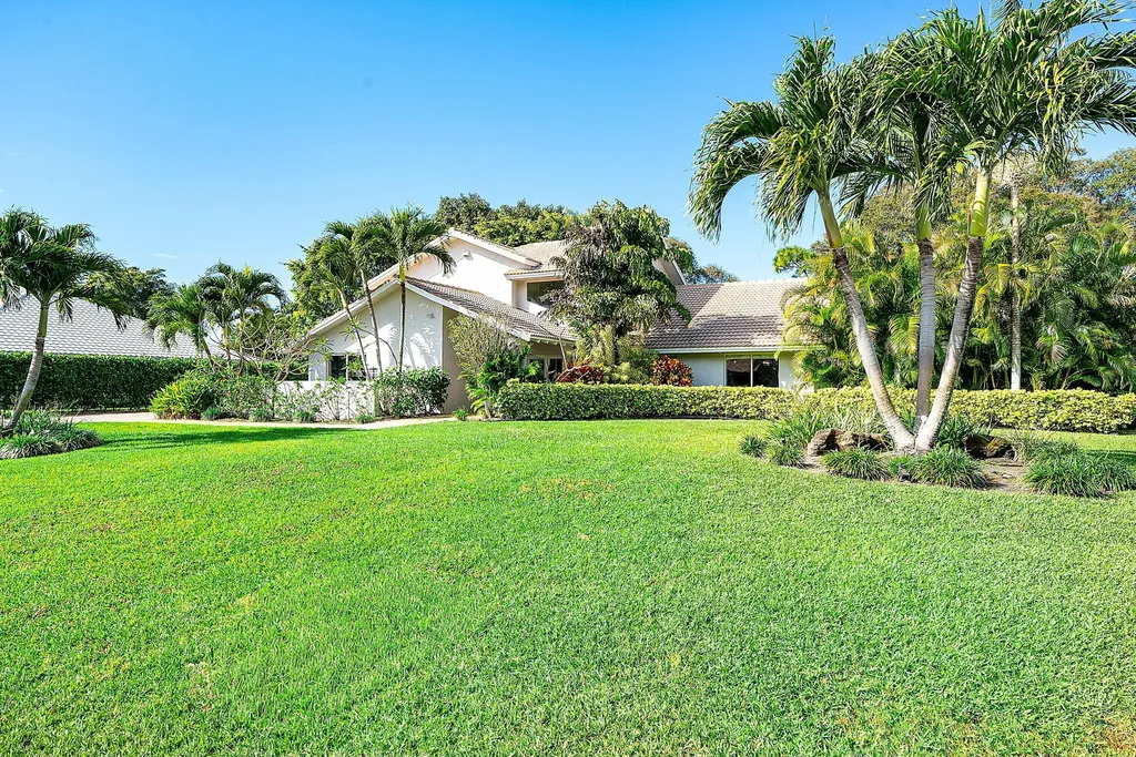 10893 Gleneagles Road Boynton Beach FL 33436