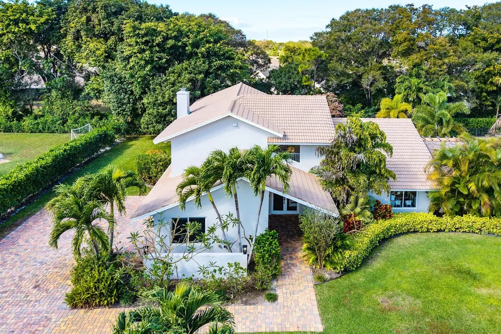 10893 Gleneagles Road Boynton Beach FL 33436