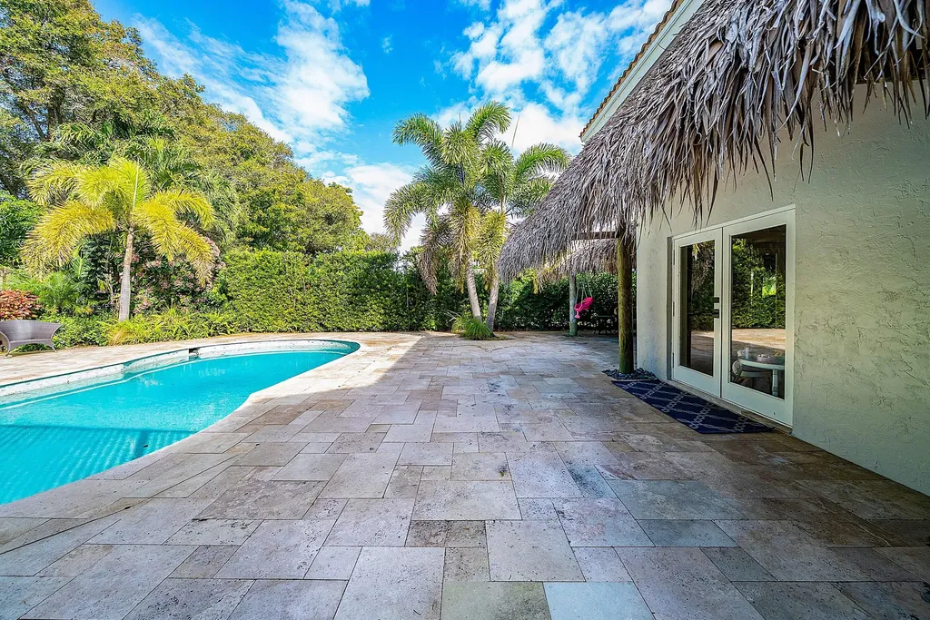 10893 Gleneagles Road Boynton Beach FL 33436