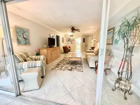 6 Garden Street Tequesta FL 33469