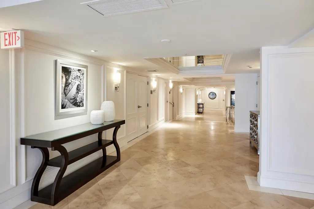 100 S Birch Road Fort Lauderdale FL 33316