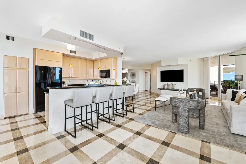 100 S Birch Road Fort Lauderdale FL 33316