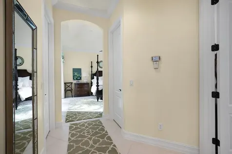 9078 Castle Harbour Circle Vero Beach FL 32963