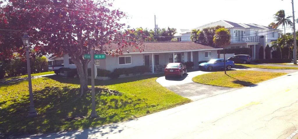 3220-3224 NE 26th Street Fort Lauderdale FL 33305