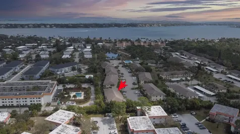 2950 SE Ocean Boulevard Stuart FL 34996