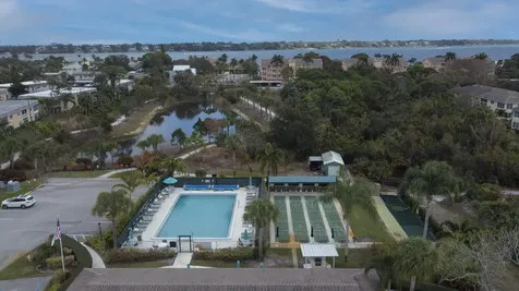 2950 SE Ocean Boulevard Stuart FL 34996