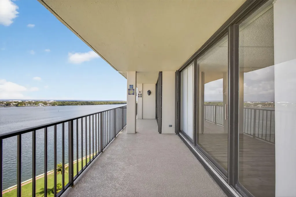 134 Lakeshore Drive North Palm Beach FL 33408