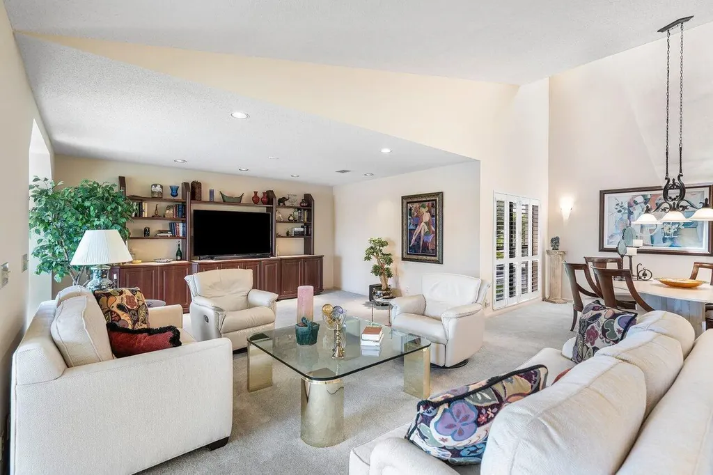 69 Eastgate Drive Boynton Beach FL 33436