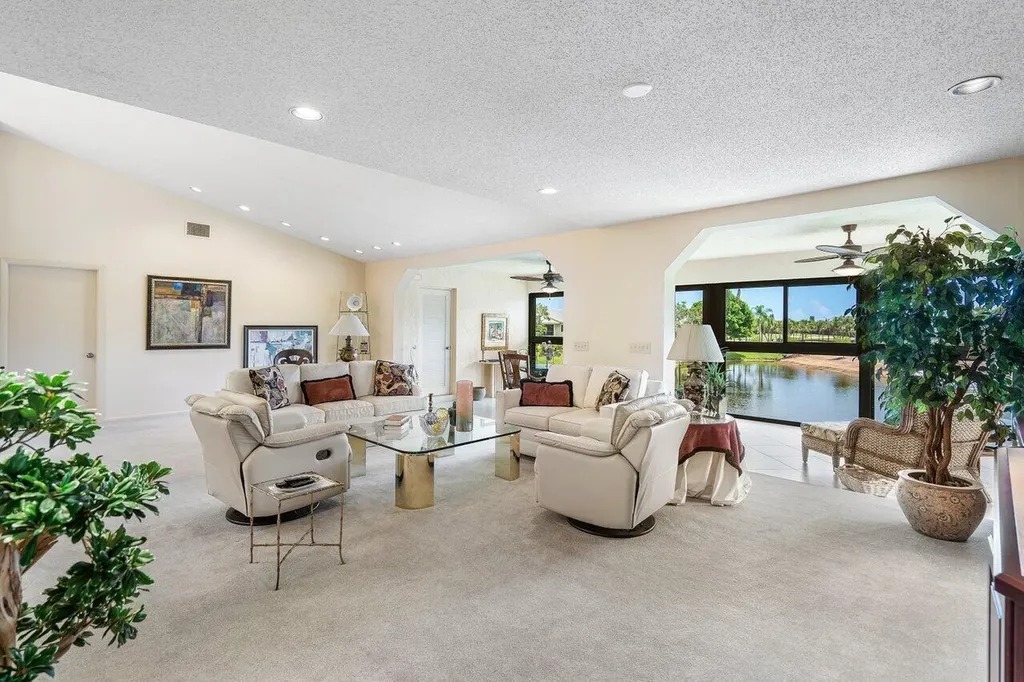 69 Eastgate Drive Boynton Beach FL 33436