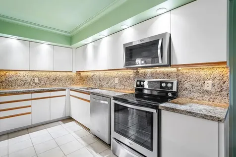 69 Eastgate Drive Boynton Beach FL 33436