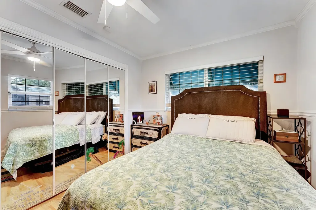 661 Eagle Circle Delray Beach FL 33444
