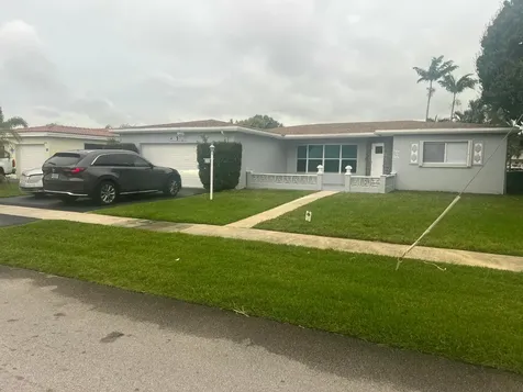 4680 NW 39th Street Lauderdale Lakes FL 33319
