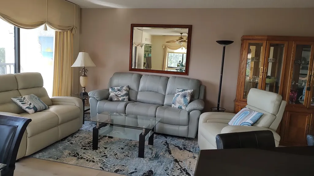 1605 S Us Highway 1 Jupiter FL 33477