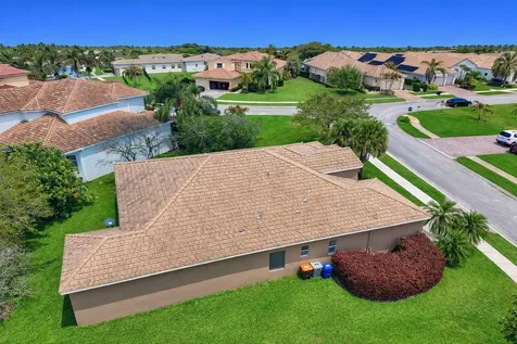 2770 Grand Isle Way SW Vero Beach FL 32968