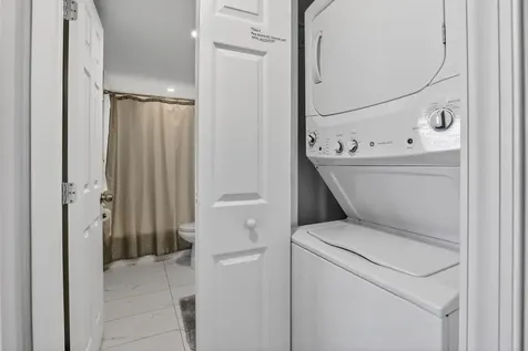 3910 Inverrary Boulevard Lauderhill FL 33319