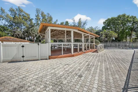 3910 Inverrary Boulevard Lauderhill FL 33319