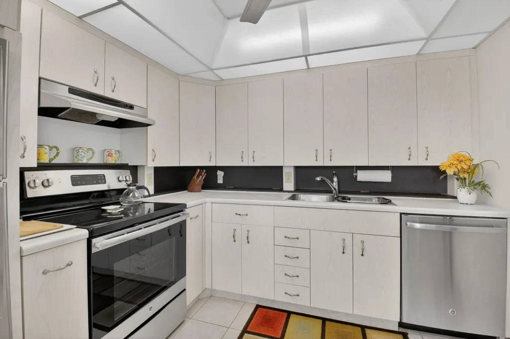 3008 Rexford Boca Raton FL 33434