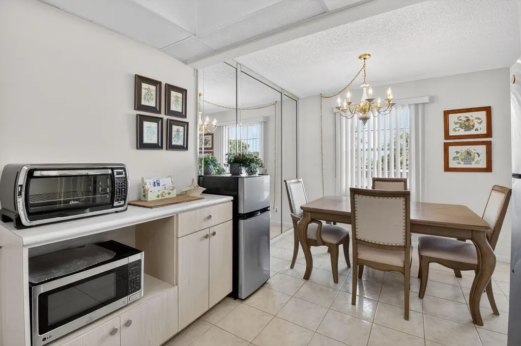 3008 Rexford Boca Raton FL 33434