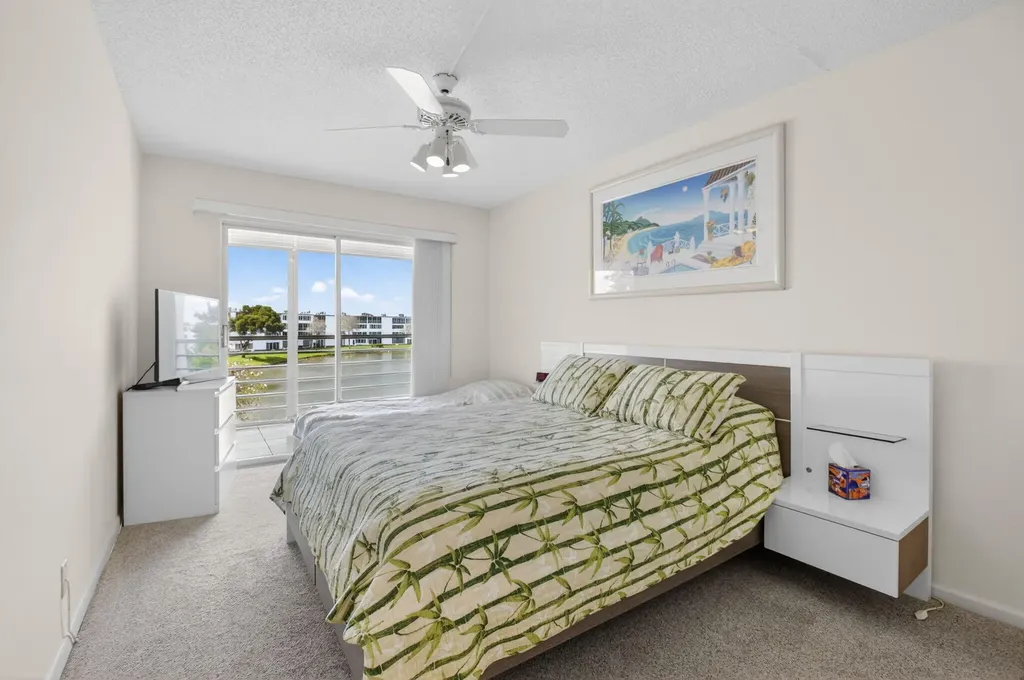 3008 Rexford Boca Raton FL 33434