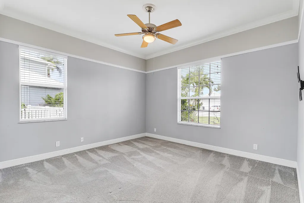 152 NW Magnolia Lakes Boulevard Port St Lucie FL 34986