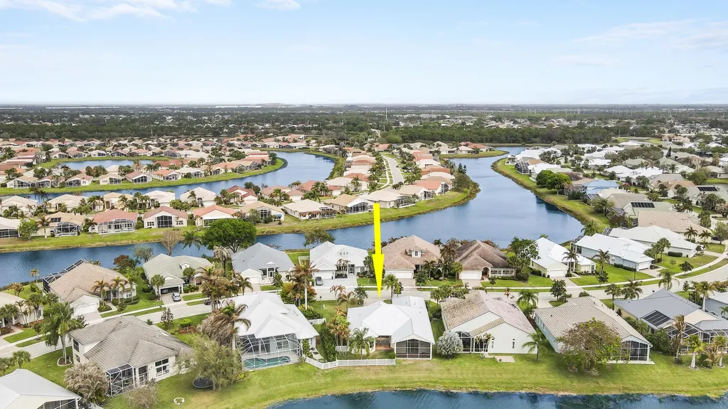 152 NW Magnolia Lakes Boulevard Port St Lucie FL 34986
