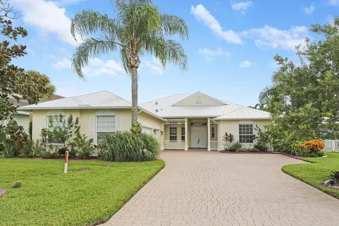152 NW Magnolia Lakes Boulevard Port St Lucie FL 34986