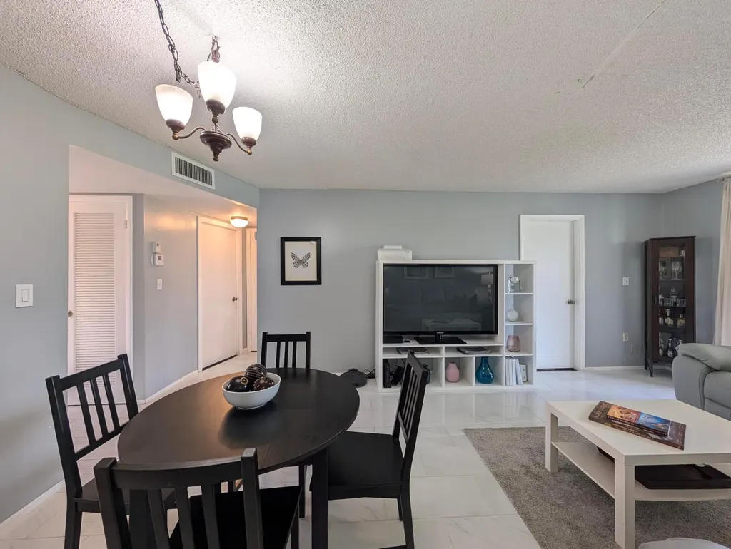 8021 Sunrise Lakes Drive N Sunrise FL 33322