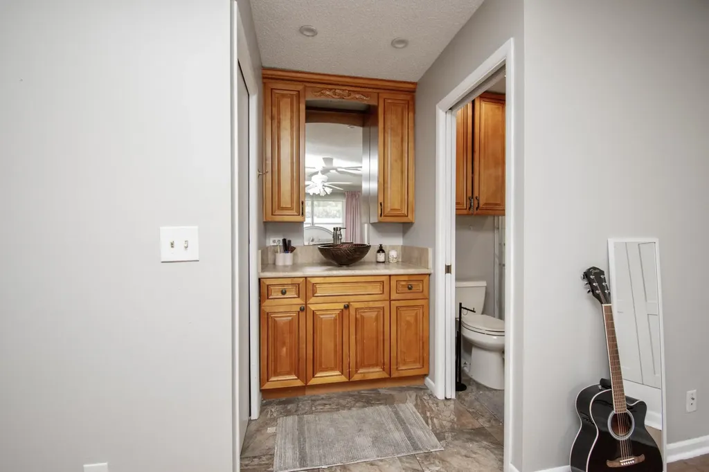 22163 Thomas Terrace Boca Raton FL 33433