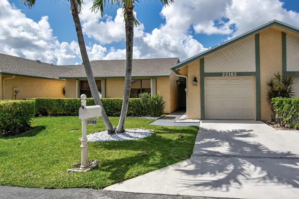 22163 Thomas Terrace Boca Raton FL 33433