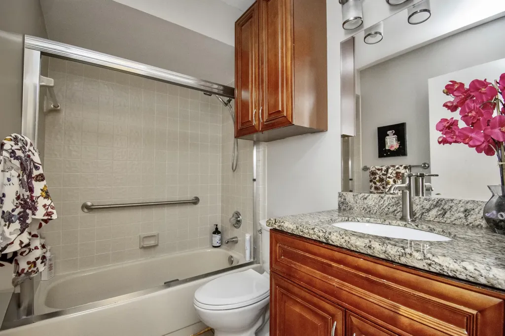 22163 Thomas Terrace Boca Raton FL 33433