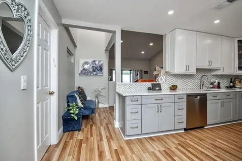22163 Thomas Terrace Boca Raton FL 33433