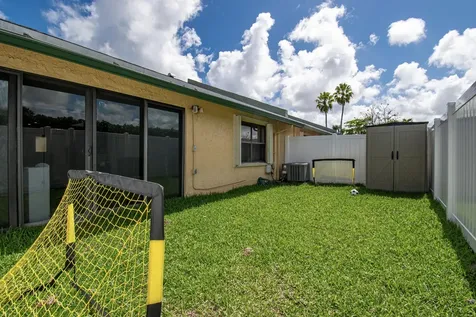 22163 Thomas Terrace Boca Raton FL 33433