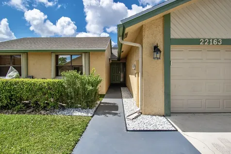 22163 Thomas Terrace Boca Raton FL 33433