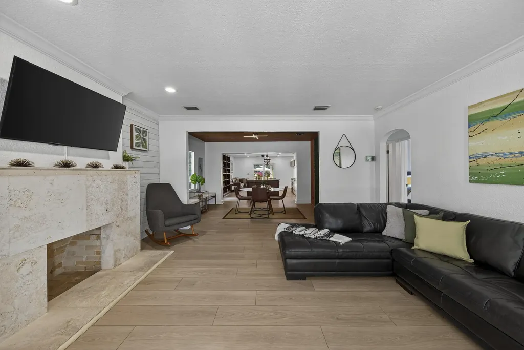 510 NE 8th Avenue Fort Lauderdale FL 33301