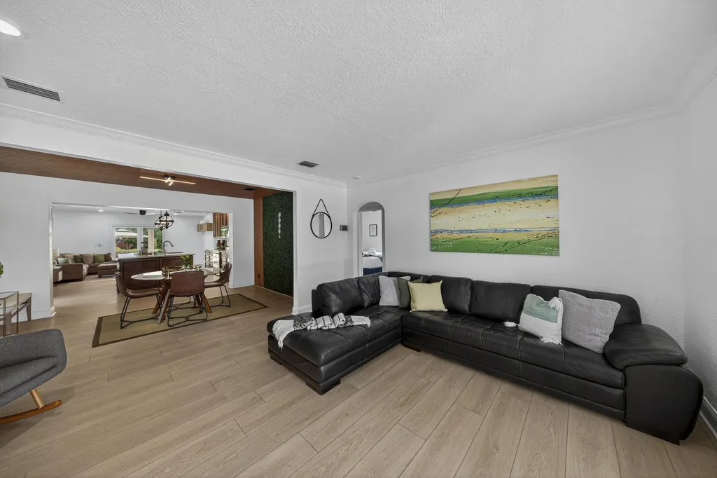 510 NE 8th Avenue Fort Lauderdale FL 33301
