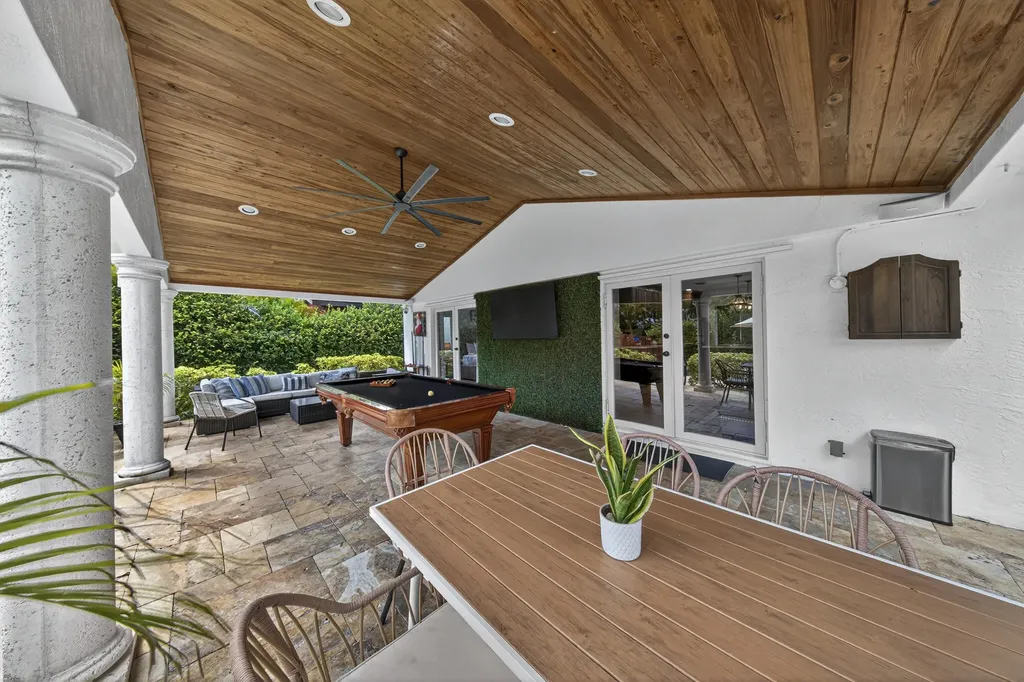 510 NE 8th Avenue Fort Lauderdale FL 33301