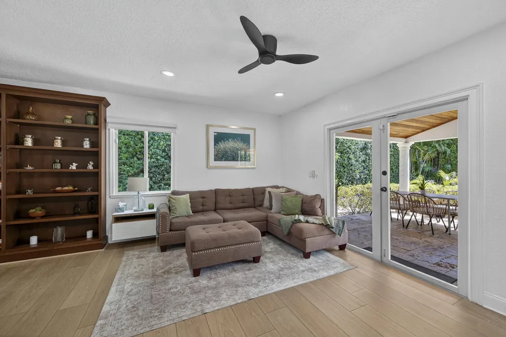 510 NE 8th Avenue Fort Lauderdale FL 33301