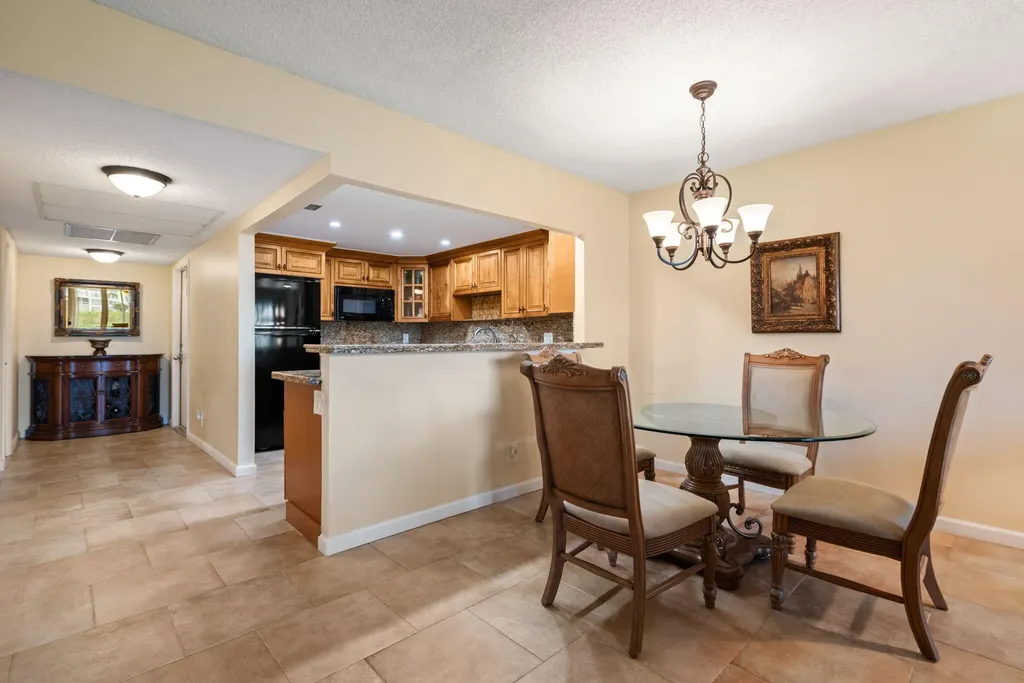 2651 S Palm Aire Drive Pompano Beach FL 33069