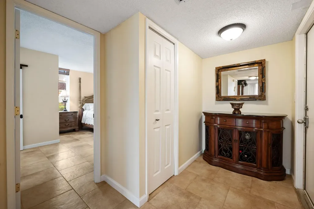 2651 S Palm Aire Drive Pompano Beach FL 33069
