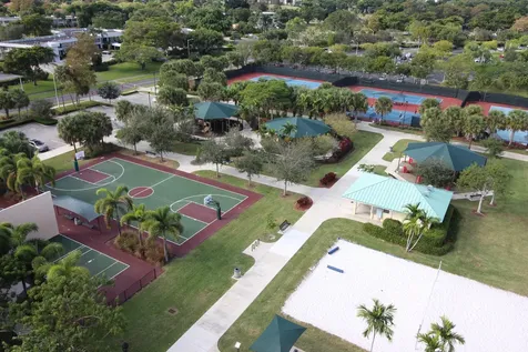 2651 S Palm Aire Drive Pompano Beach FL 33069