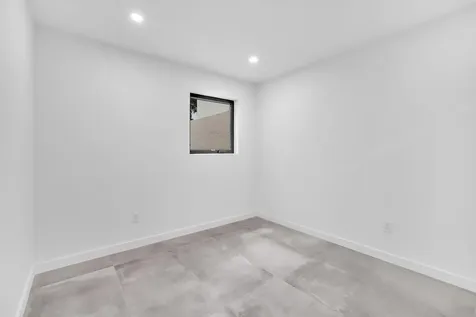 2460 SW 58th Manor Dania Beach FL 33312