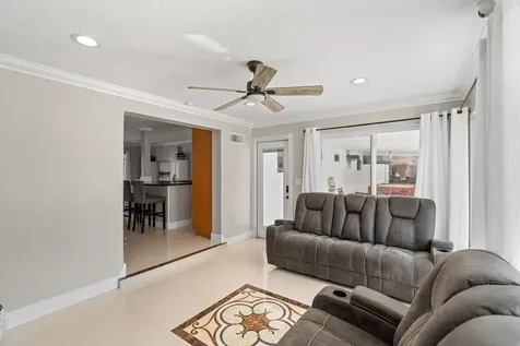 800 NE 8th Street Pompano Beach FL 33060