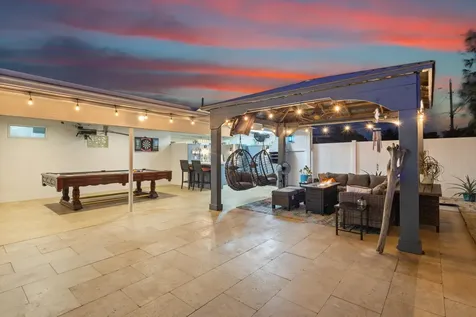 800 NE 8th Street Pompano Beach FL 33060