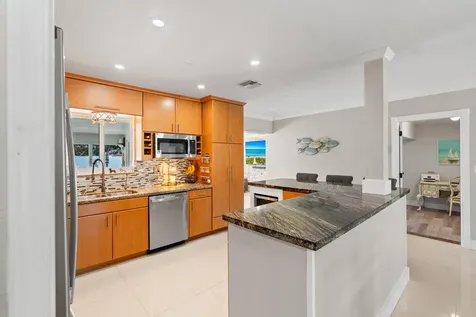 800 NE 8th Street Pompano Beach FL 33060