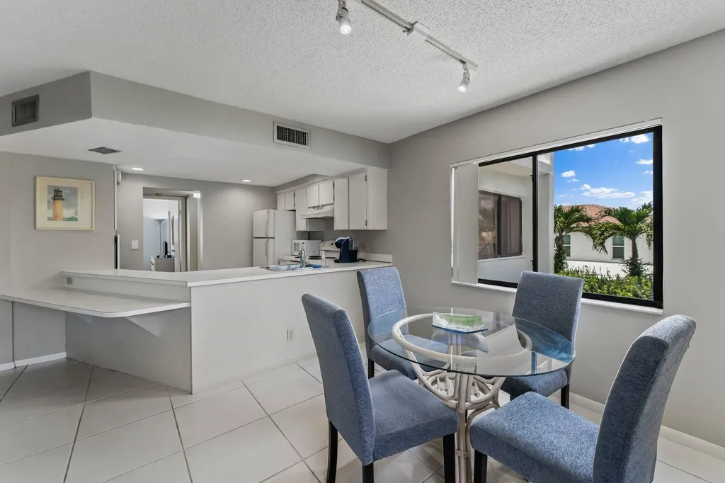 1605 S Us Highway 1 Jupiter FL 33477