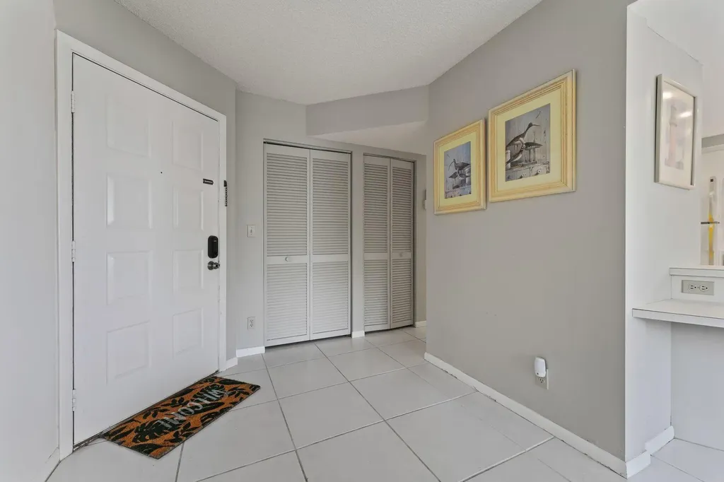 1605 S Us Highway 1 Jupiter FL 33477