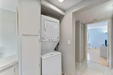 1605 S Us Highway 1 Jupiter FL 33477