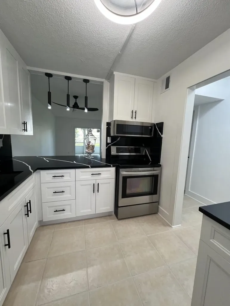 2615 Garden Drive N Lake Worth Beach FL 33461