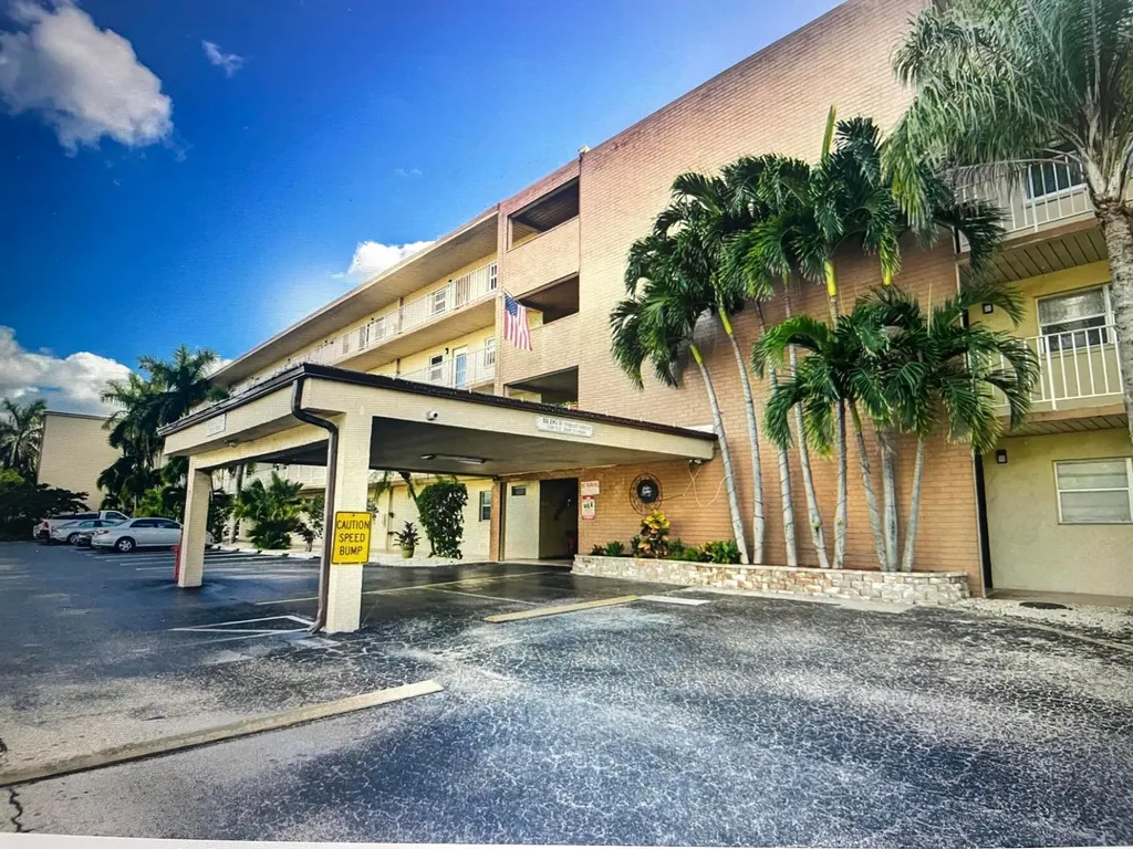 300 NE 26th Avenue Boynton Beach FL 33435