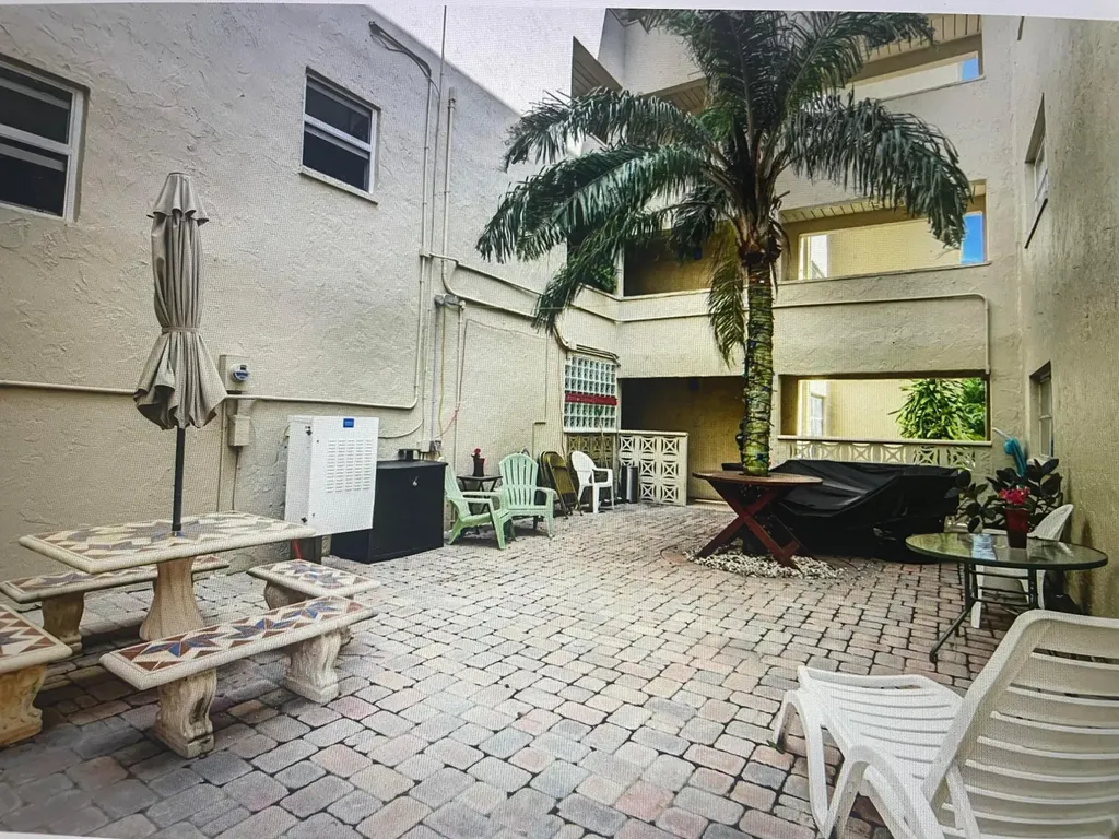 300 NE 26th Avenue Boynton Beach FL 33435